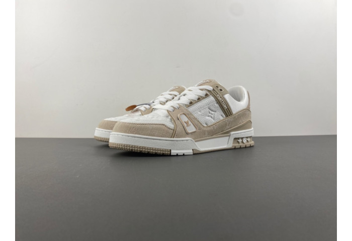 LV snekaers 206