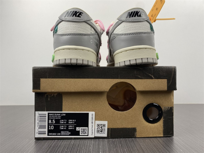 o-w x dunk low 