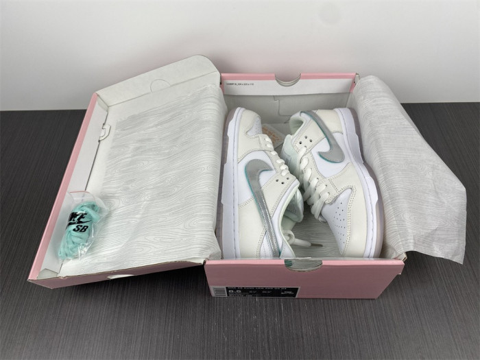 diamond S*pply co. x dunk low pro sb 