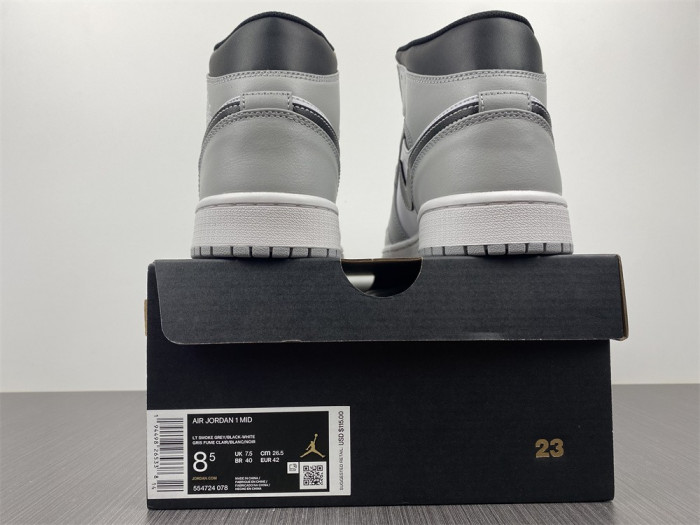 air jordan 1 mid “light smoke grey” 554724-078