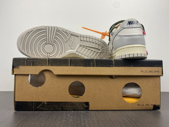 O-W x Dunk Low 
