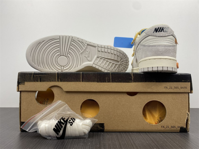 o-w x dunk low 