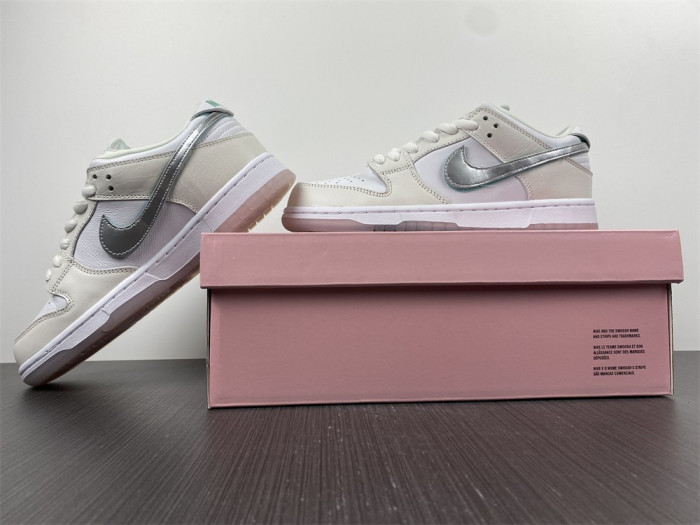 diamond S*pply co. x dunk low pro sb 