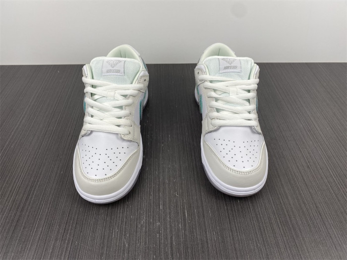 diamond S*pply co. x dunk low pro sb 