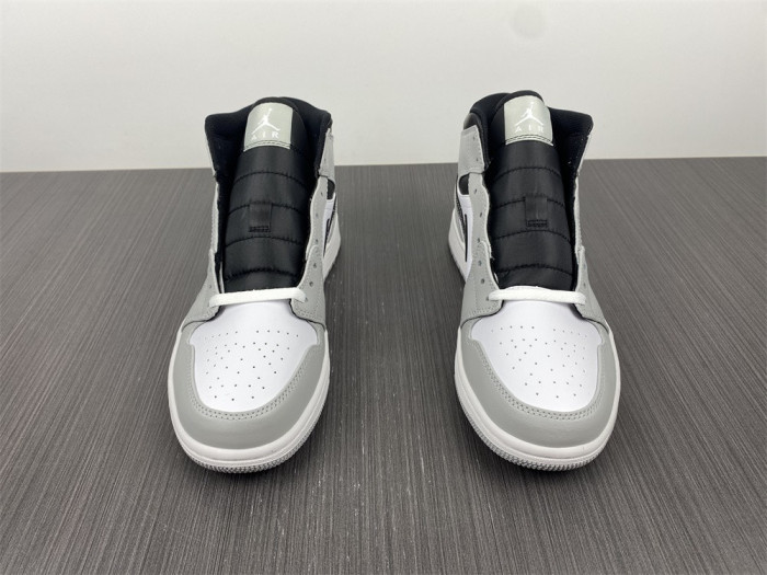 air jordan 1 mid “light smoke grey” 554724-078