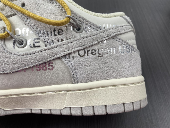 o-w x dunk low 