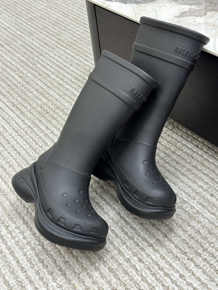 Ba*len*cia*ga boot -01