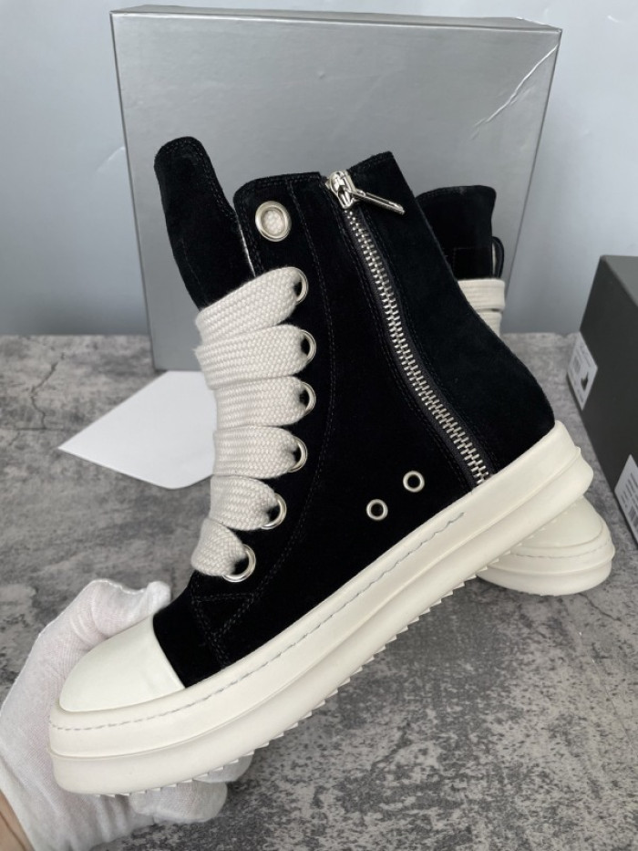 Rick Owen R000081