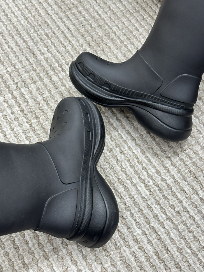 Ba*len*cia*ga boot -01