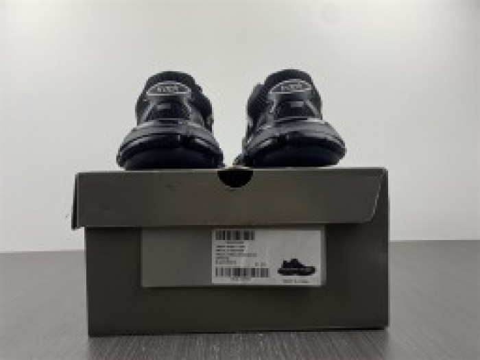 sneaker -b002