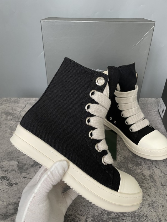 Rick Owen R000095