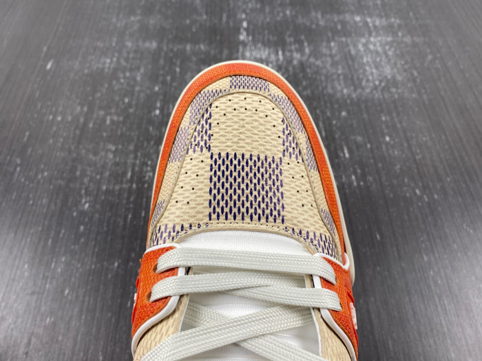 lv snekaers 83