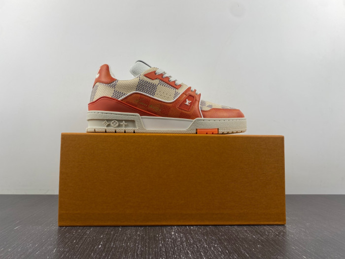 lv snekaers 83