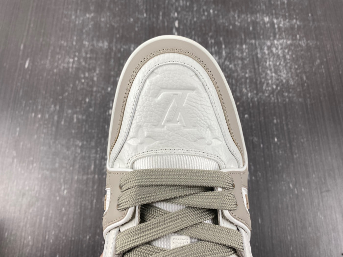 lv snekaers 90