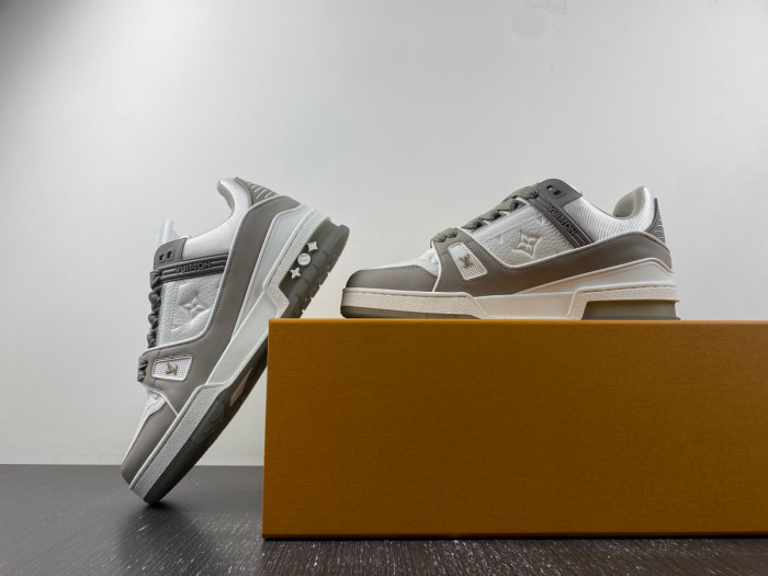 lv snekaers 90