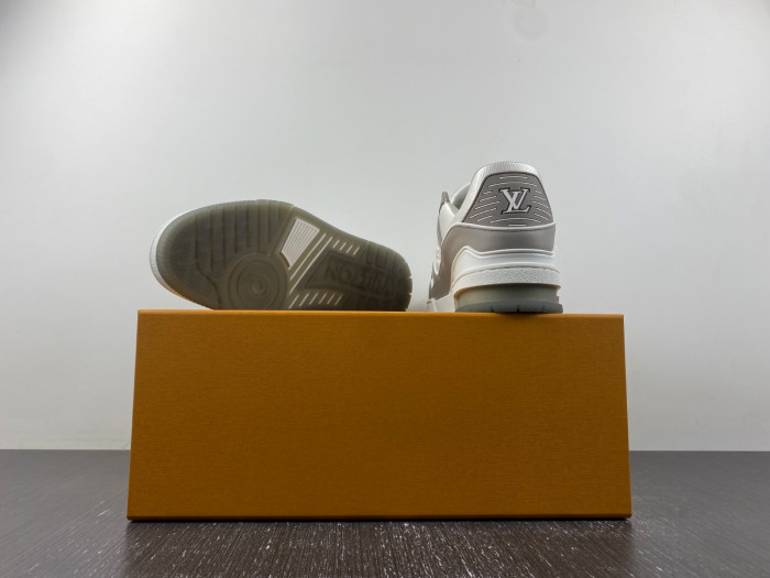 lv snekaers 90