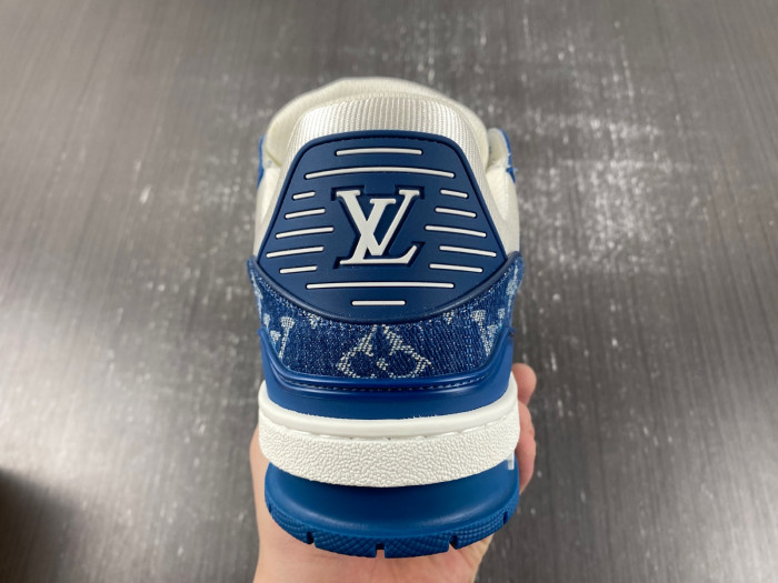 lv snekaers 89