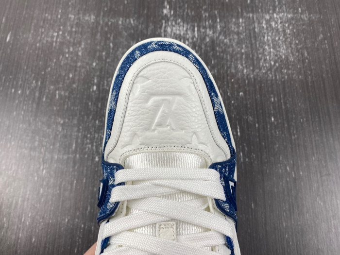 lv snekaers 89