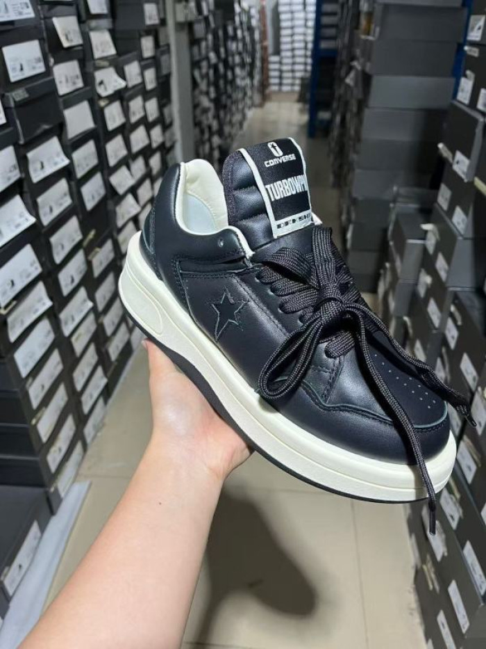 Rick Owen R000079