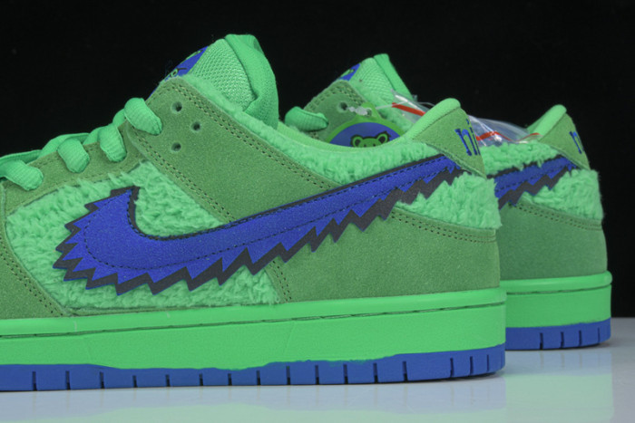 grateful dead x nike sb dunk low“ green bear” cj5378-300