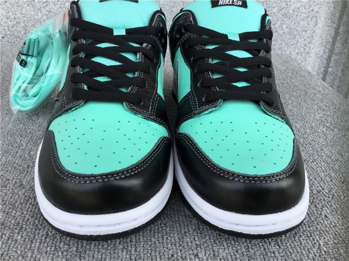 nike dunk sb low diamond S*pply 304292-402