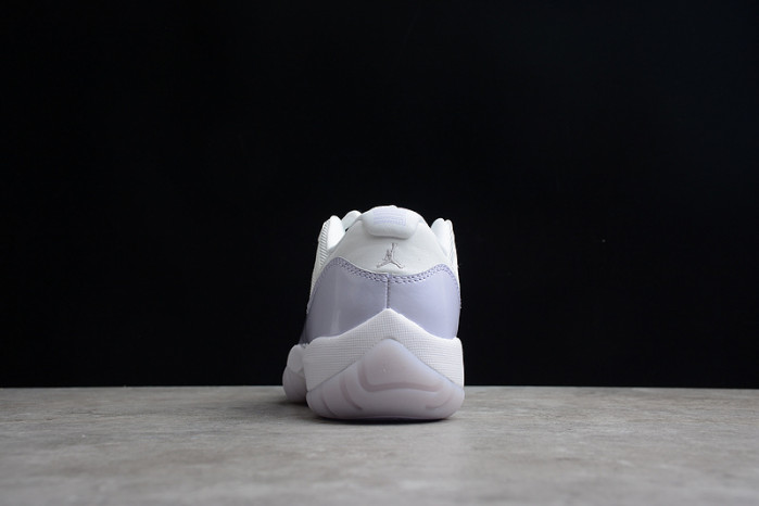 air jordan 11 retro low " pure violet-ah7860-101