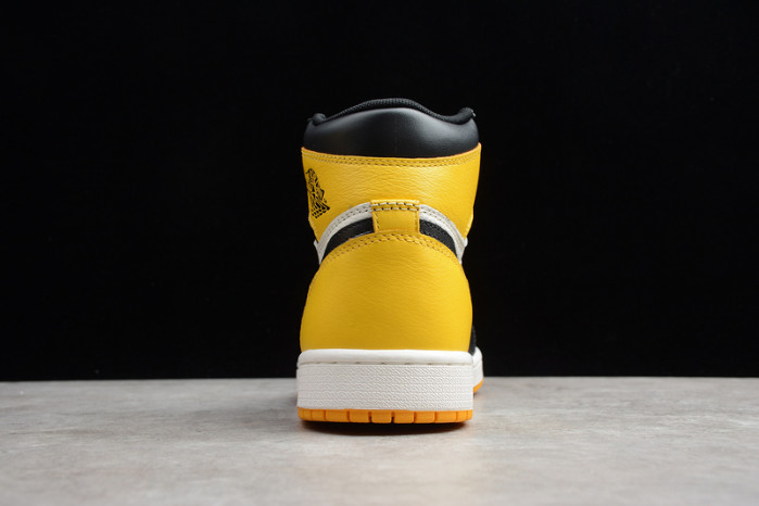 air jordan 1 yellow toe ar1020-700