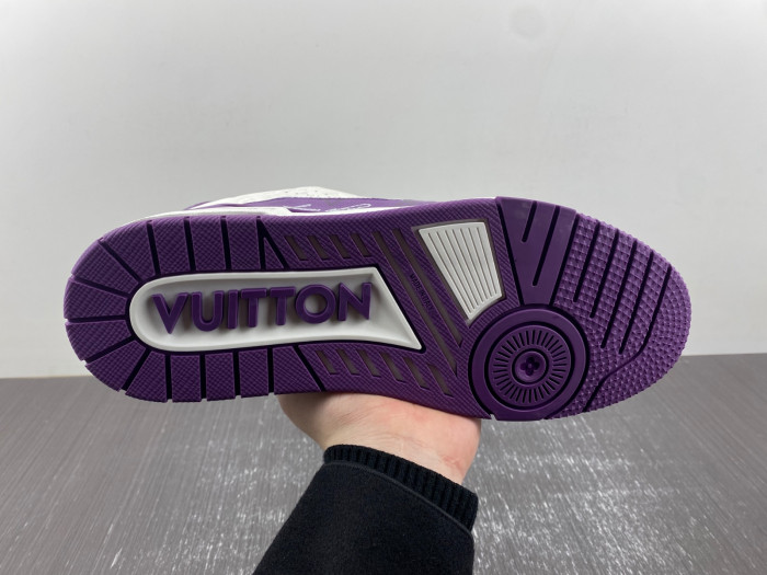 lv snekaers 107