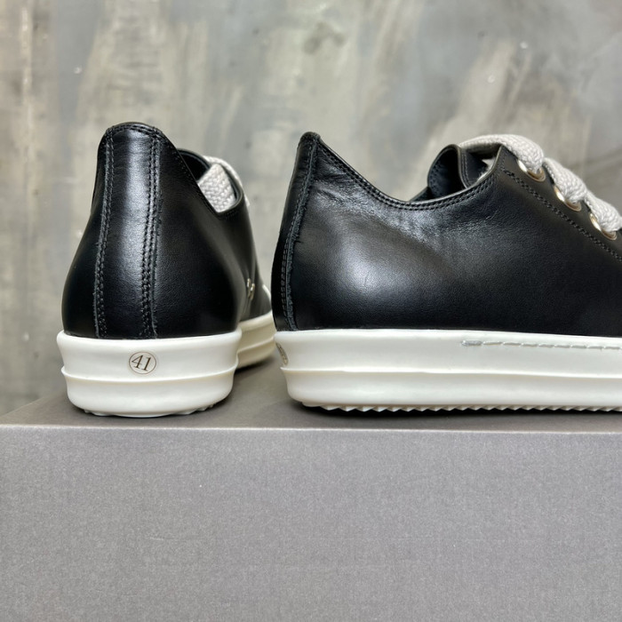 Rick Owen R000052