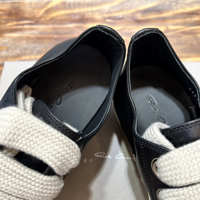 Rick Owen R000052