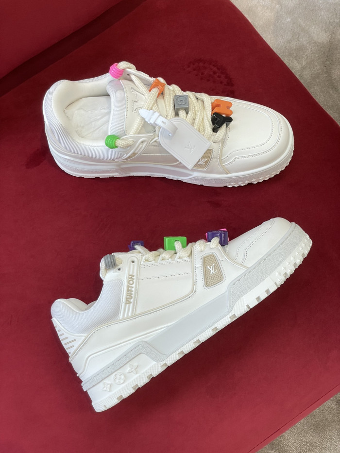 l&v snekaers 64