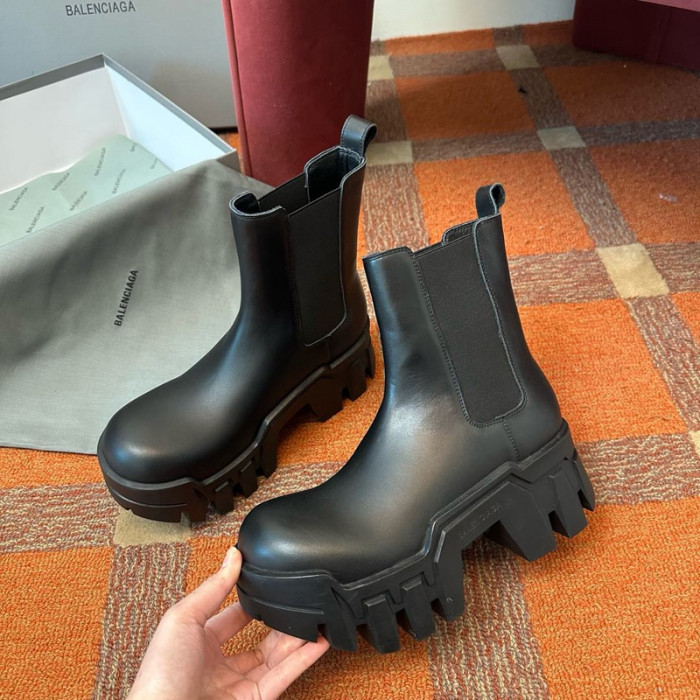 BALENCIAGA BOOT -28