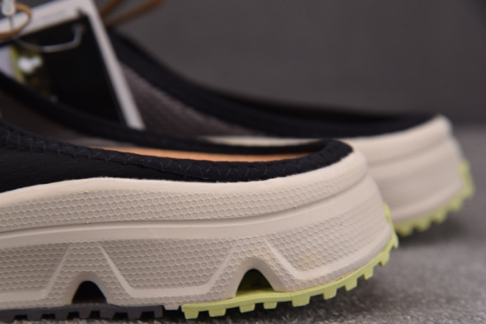 SALOMON SHOES