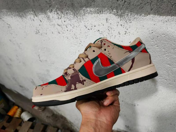 nike sb dunk low freddy krueger-313170-202