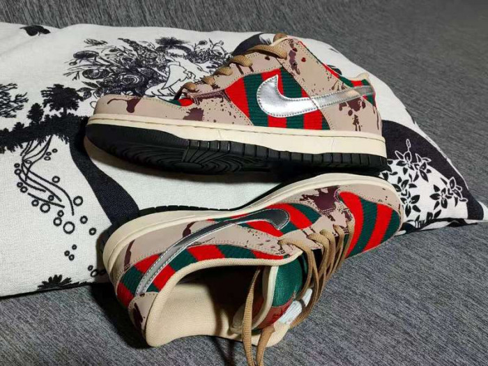 nike sb dunk low freddy krueger-313170-202