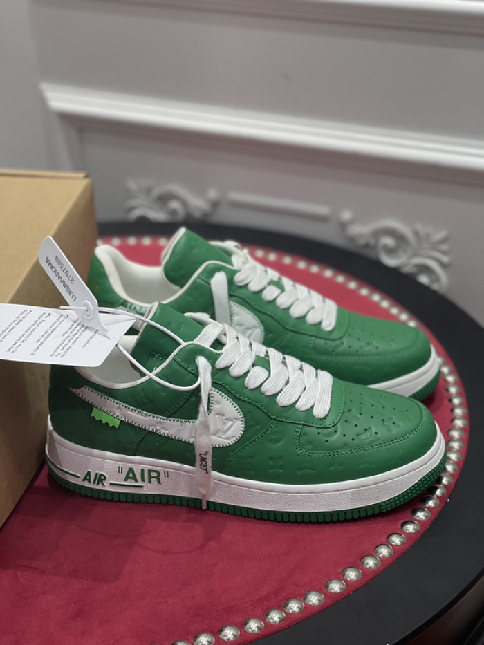 l&v snekaers 58