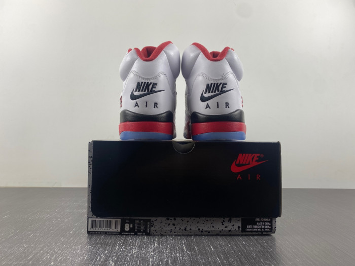 jordan 5 retro fire red black tongue -136027-120