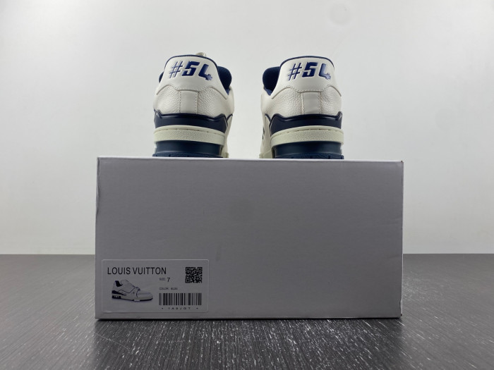 lv snekaers 93