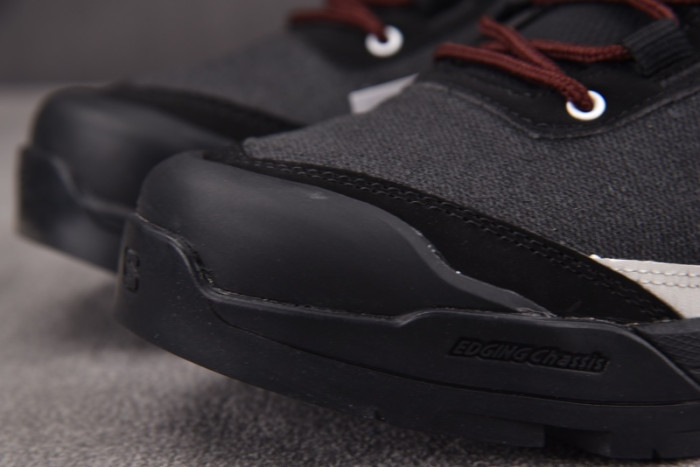 SALOMON SHOES