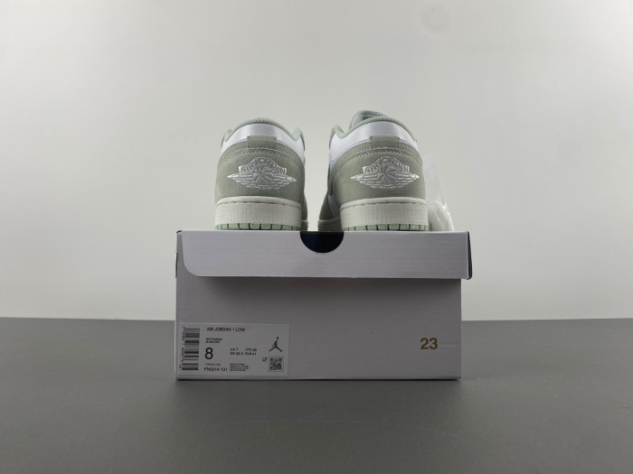 air jordan 1 low “light green”-fn5214-131