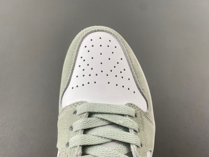 air jordan 1 low “light green”-fn5214-131