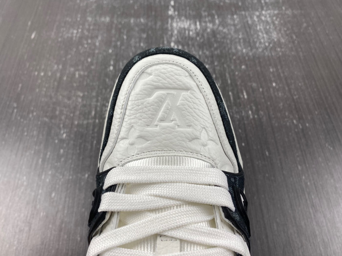 lv snekaers 88