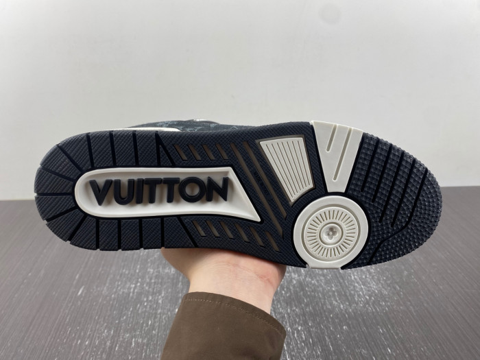 lv snekaers 88