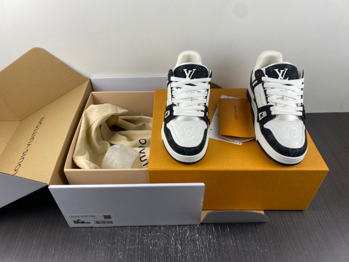 lv snekaers 88