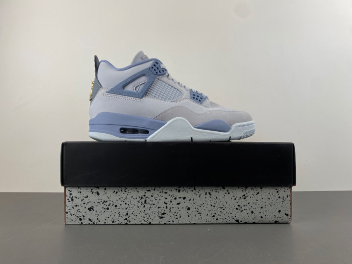 Jordan 4 UNC Tar Heels PE -HV9204-407