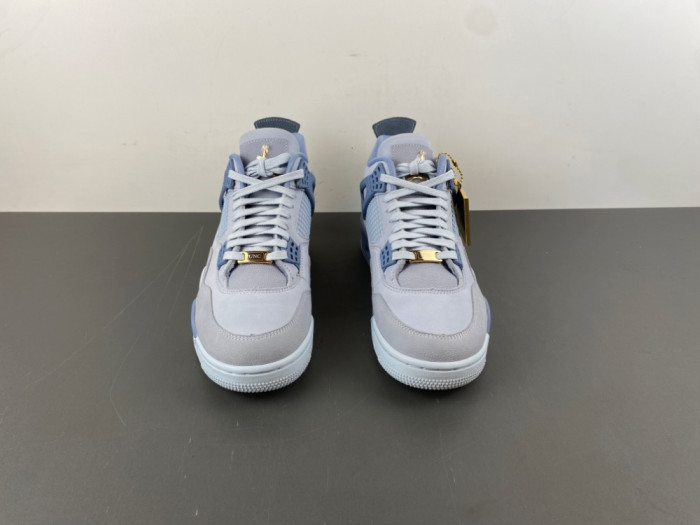 Jordan 4 UNC Tar Heels PE -HV9204-407