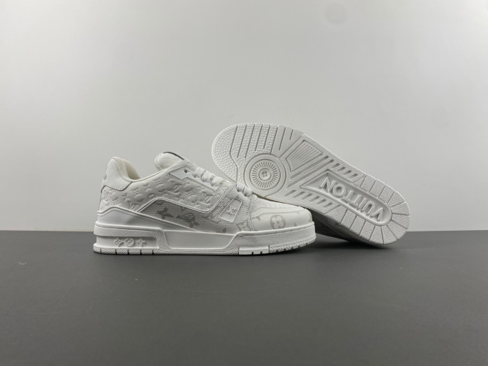 lv snekaers 111
