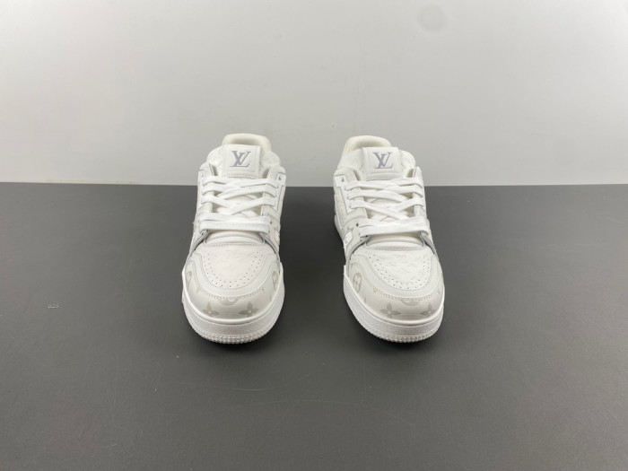 lv snekaers 111
