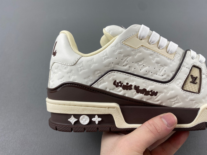 lv snekaers 110
