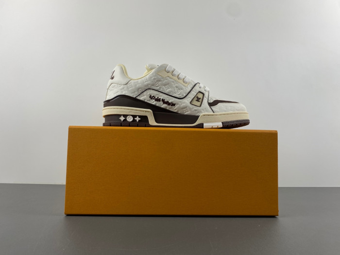 lv snekaers 110